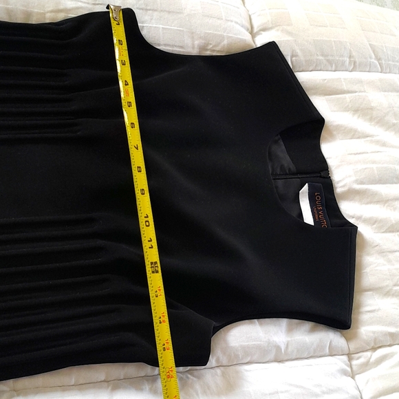 Louis Vuitton stunning Uniform dress Black - Like New! - Picture 8 of 12